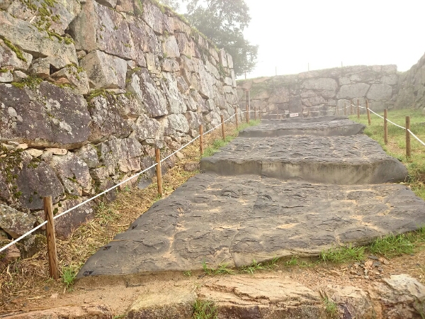 竹田城跡の大手門
