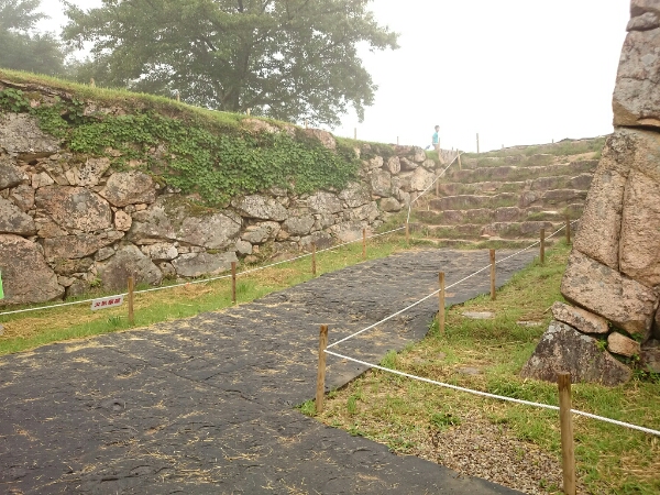 竹田城跡の枡形虎口