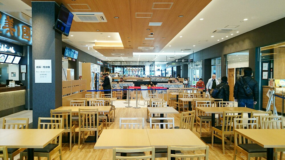 鈴鹿パーキングエリアのグルメコート