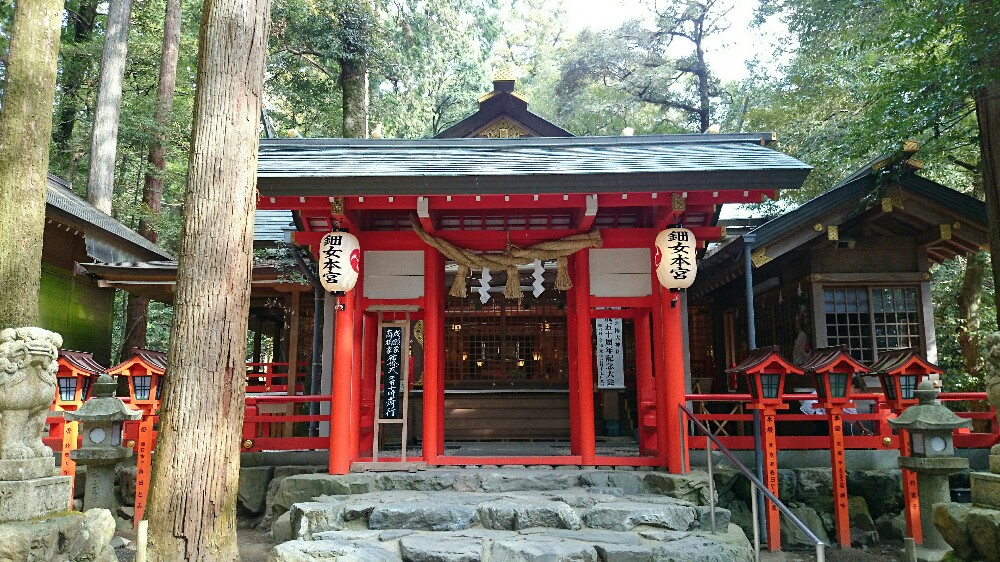 椿岸神社の拝殿