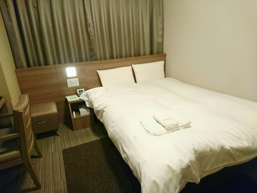 ドーミーイン福井のベッド